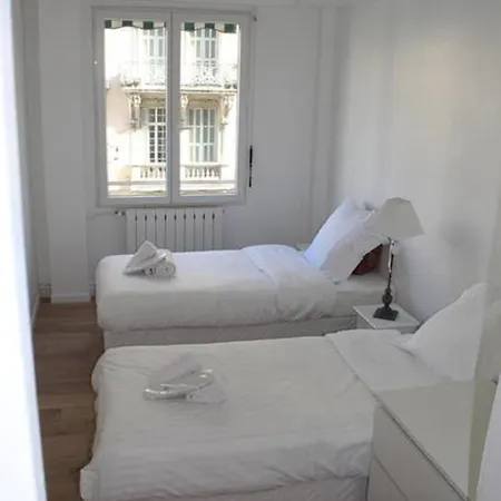 Nice Plein Centre, Calme Et Proche De La Mer Exterior photo
